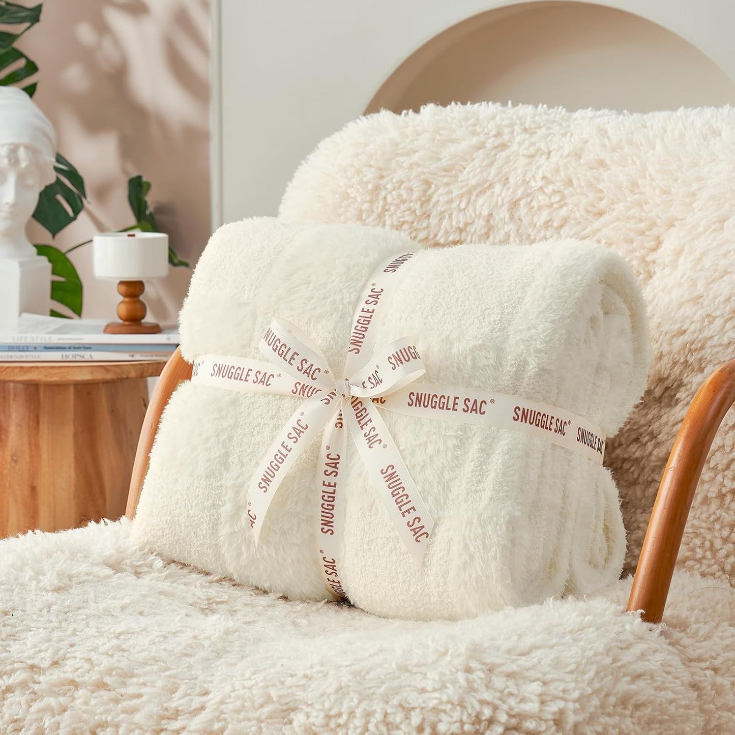Snuggle Sac Checkered Throw Blanket Faux Fur Microfiber Blankets for Couch,Cozy Soft Warm Blanket for Sofa Bedroom Living Room,Beige Checker,50x60 inches
