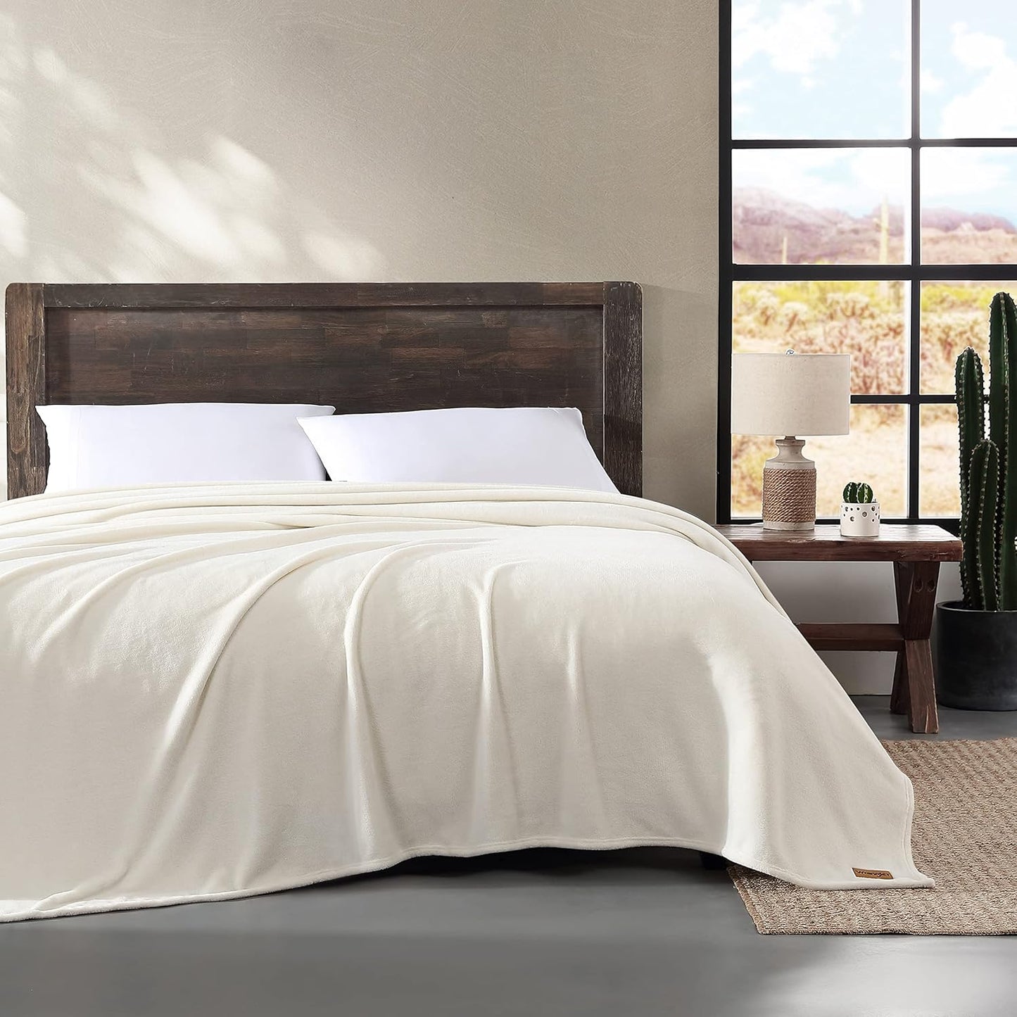 Wrangler - King Blanket, Ultra Soft Plush Fleece Bedding, Yellowstone Inspired, Luxuriously Soft Bedding for Bed or Couch (Westin Blue, King)