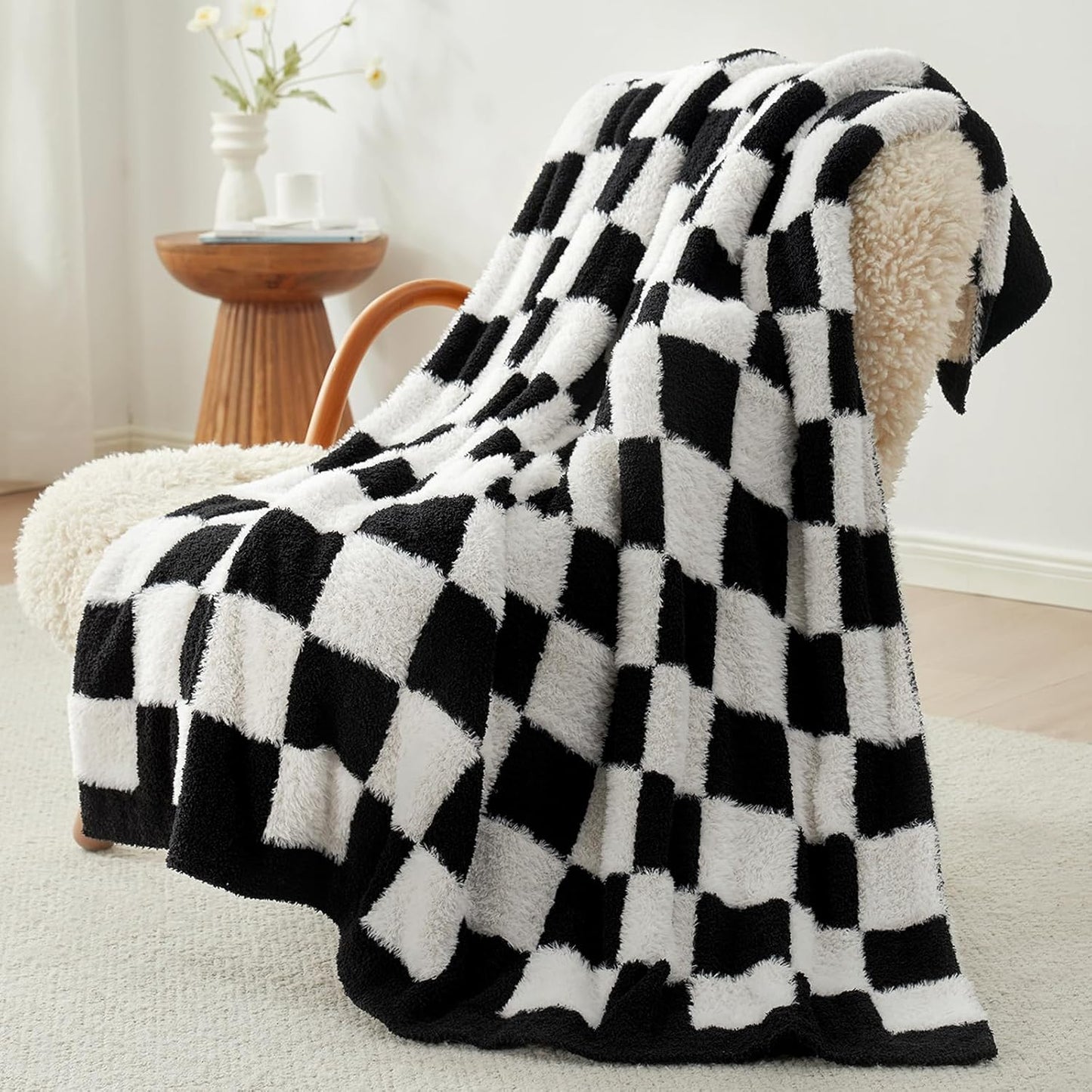 Snuggle Sac Checkered Throw Blanket Faux Fur Microfiber Blankets for Couch,Cozy Soft Warm Blanket for Sofa Bedroom Living Room,Beige Checker,50x60 inches