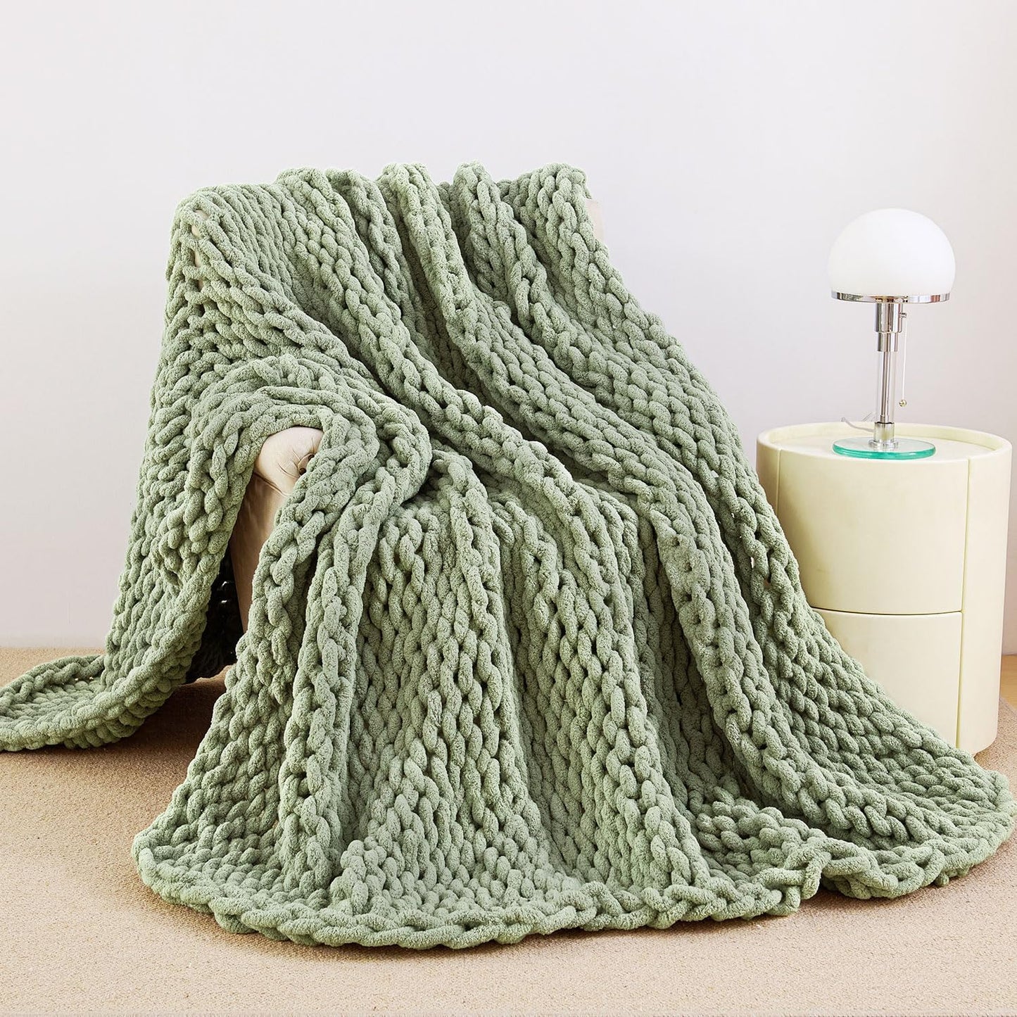 Admitrack Chunky Knit Blanket Throw 51"x63", 100% Hand Knit Chenille Throw Blanket for Sofa & Home Decor, Soft and Cozy Knitted Throw Blankets (Ivory,51"x63")