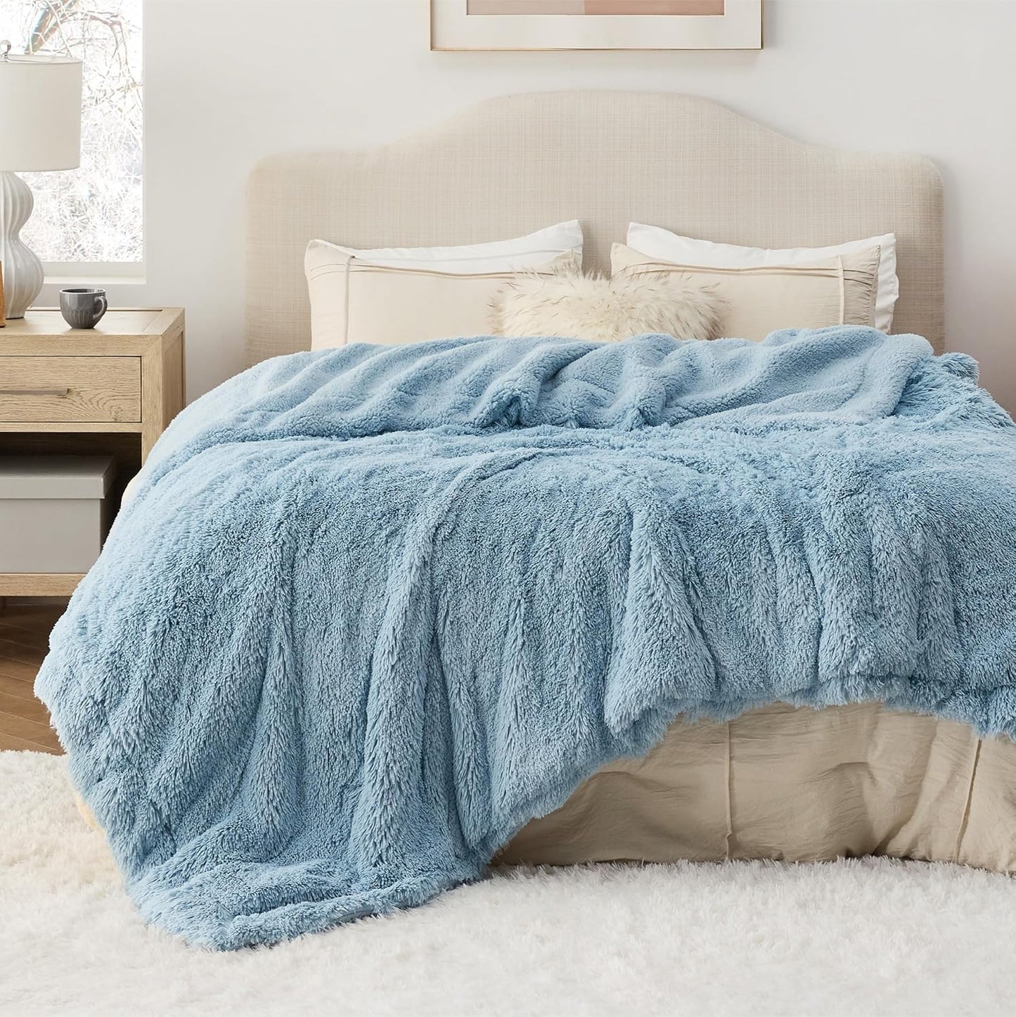 Bedsure Fluffy Fuzzy Throw Blanket Gifts for Women, Soft Cozy Plush Faux Fur Throw Blanket for Couch Bed, Minky Thick Warm Sherpa Fleece Fall Grey Room Decor Men Gifts Teenage Girls Teen Boys Mom Dad
