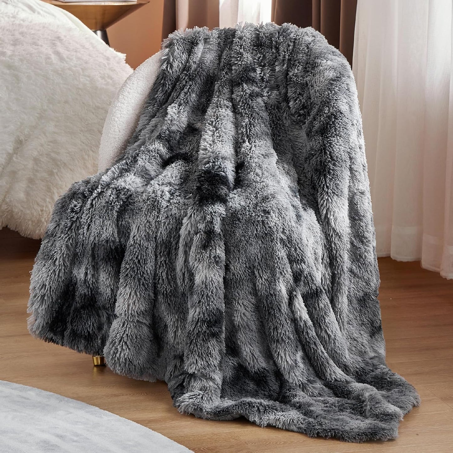 Bedsure Fluffy Fuzzy Throw Blanket Gifts for Women, Soft Cozy Plush Faux Fur Throw Blanket for Couch Bed, Minky Thick Warm Sherpa Fleece Fall Grey Room Decor Men Gifts Teenage Girls Teen Boys Mom Dad