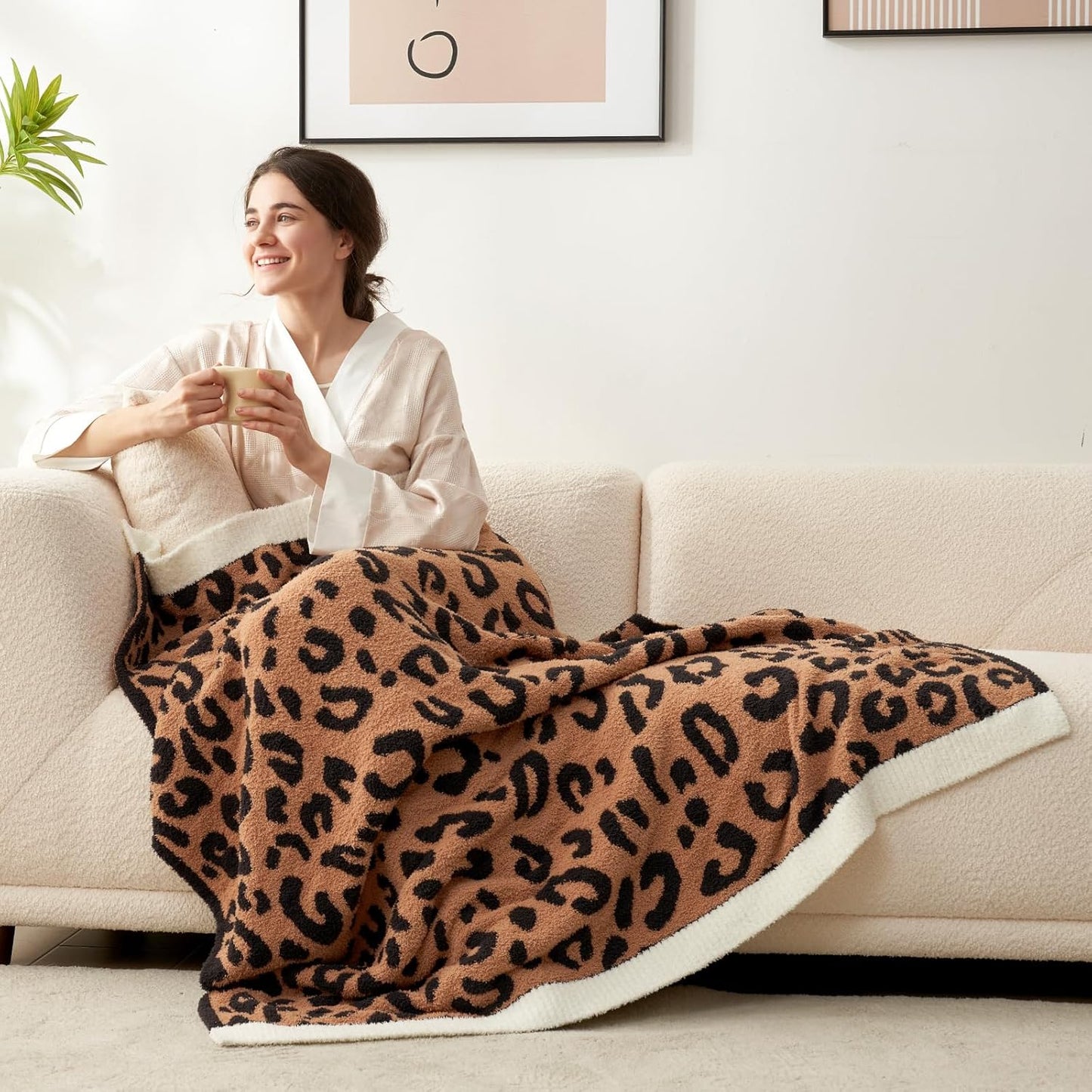 Snuggle Sac Checkered Blanket, Sage Green Throw Blanket for Couch Plaid Microfiber Fluffy Warm Cozy Fuzzy Soft Throw Blanket Reversible Checker Blankets for Sofa, Chair, Bed, 50x60 inches