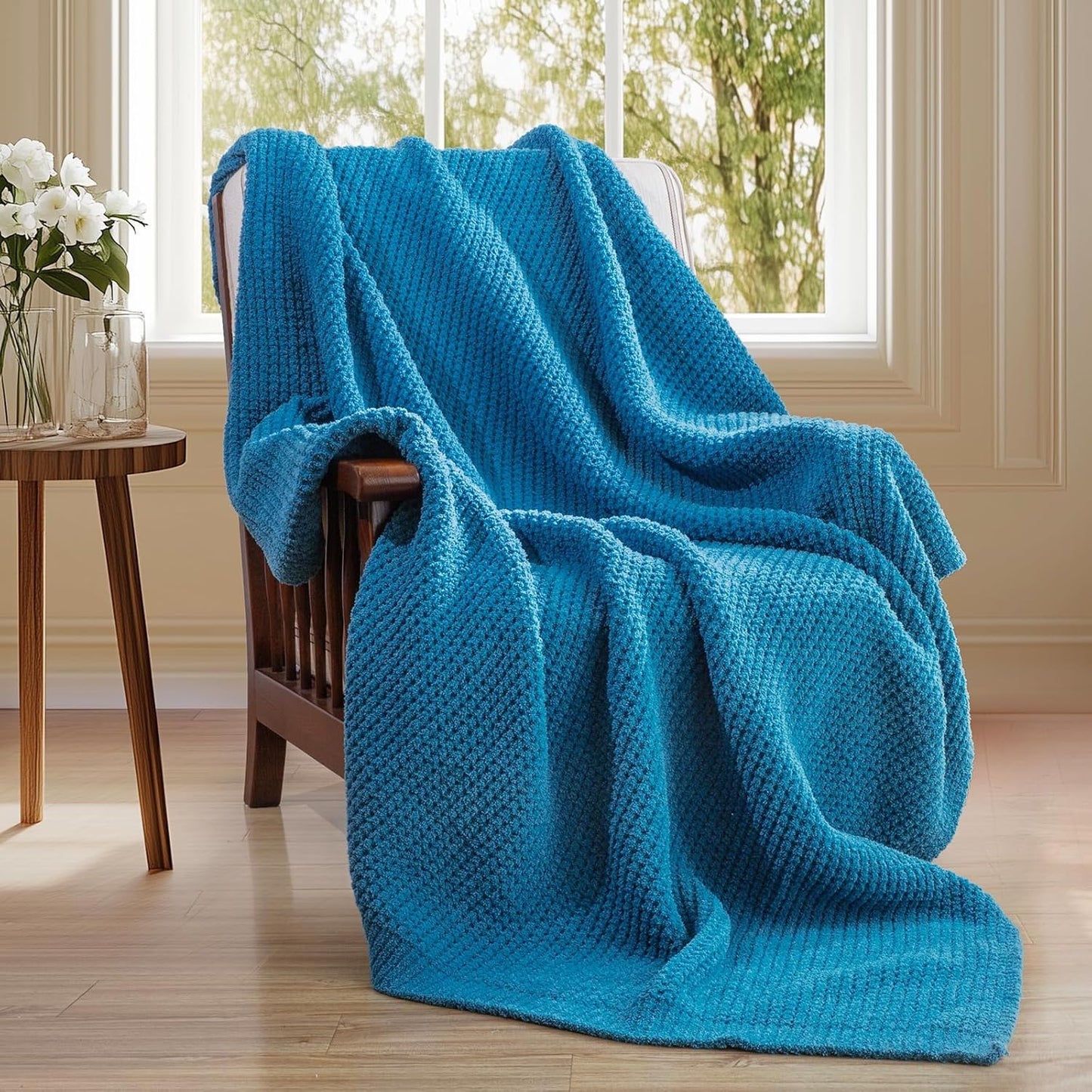Waffle Knit Throw Blanket, Luxury Cozy Chunky Knit Throw Blanket for Couch, 50 x 60 Inch Thick Ultra-Soft Feather Yarn Knitted Blanket for Sofa, Bed, Home Decor - Off White