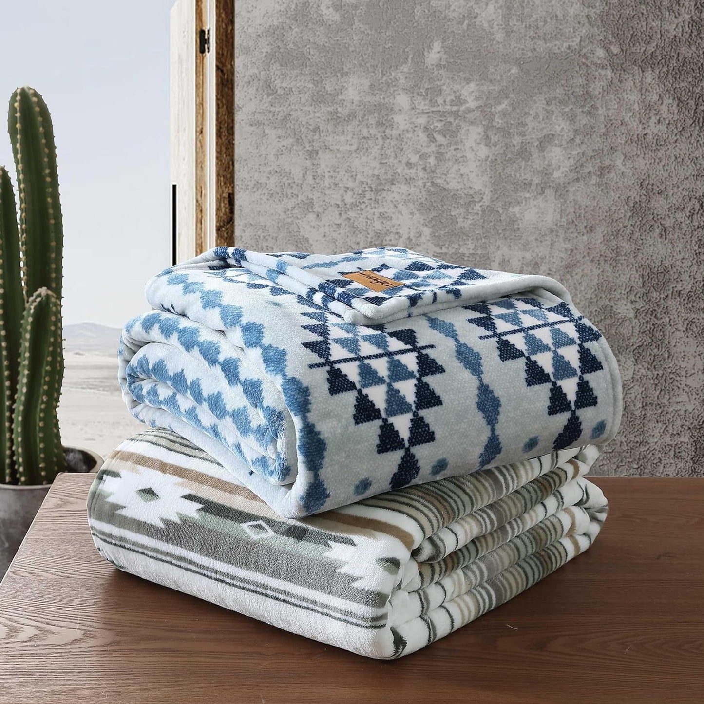 Wrangler - King Blanket, Ultra Soft Plush Fleece Bedding, Yellowstone Inspired, Luxuriously Soft Bedding for Bed or Couch (Westin Blue, King)