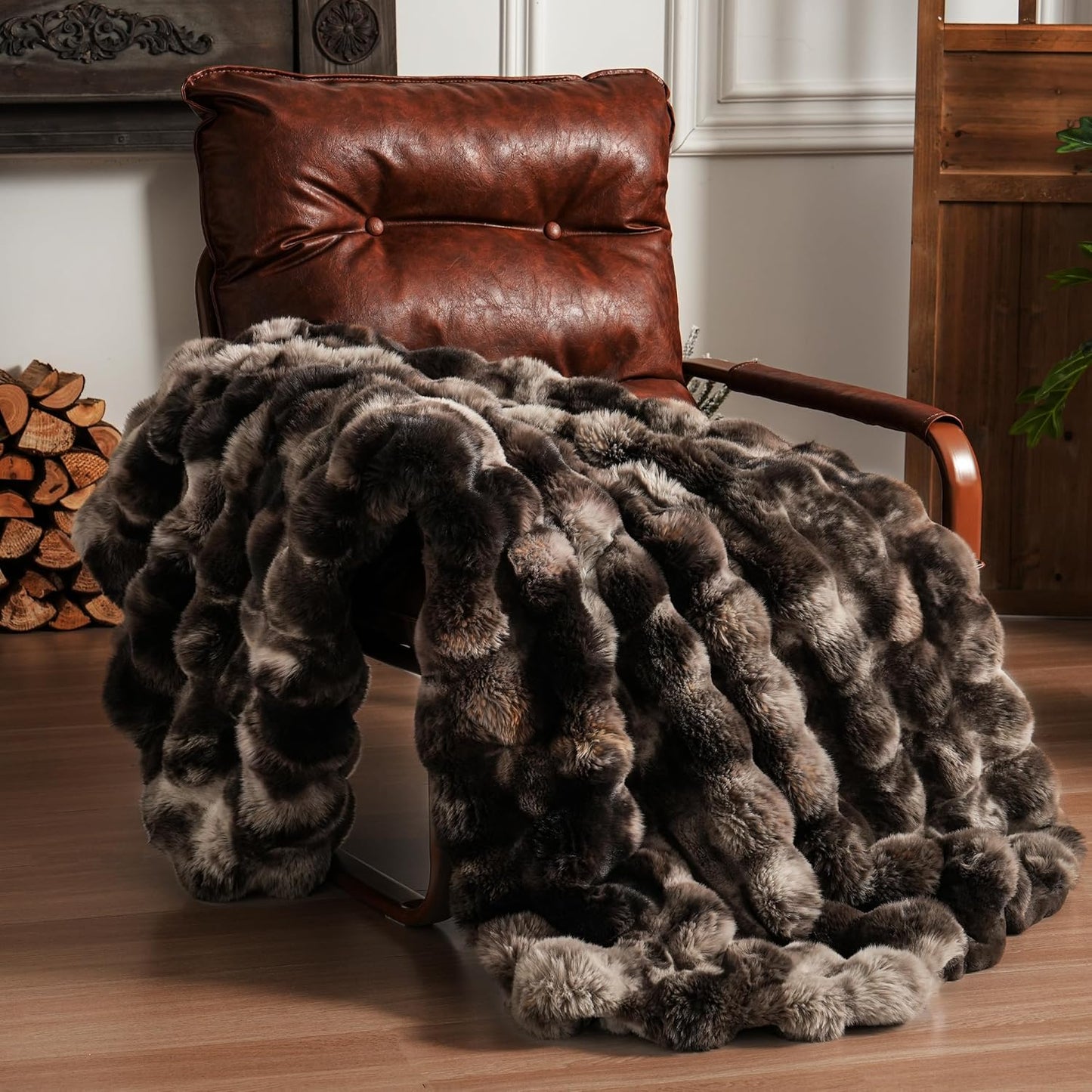 BENVWE Faux Fur Throw Blanket for Couch - Cozy Plush Fluffy Soft Thick Bubble Blanket for Living Room Home Decor - Mothers Day Birthday Gifts for Women, Cream White, 51" x 63"
