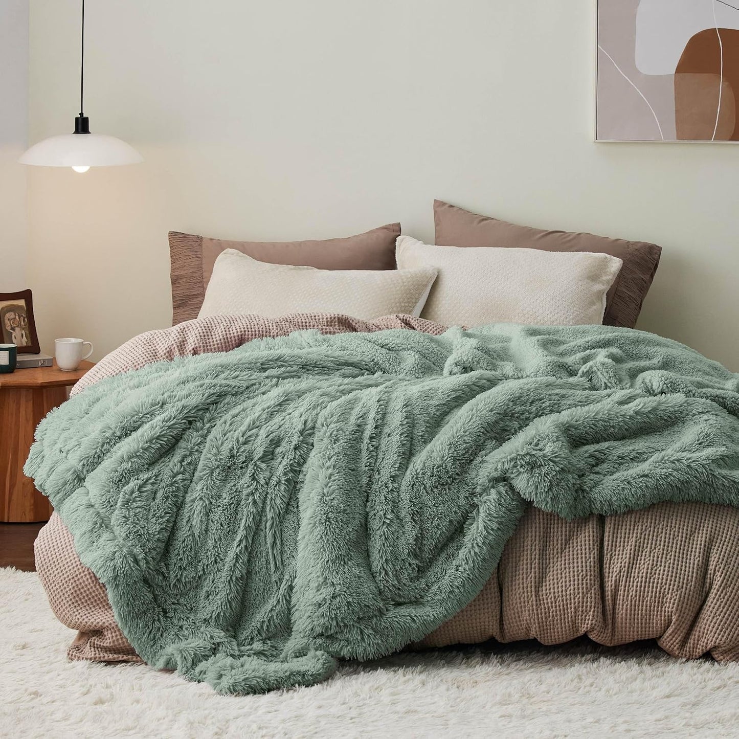 Bedsure Fluffy Fuzzy Throw Blanket Gifts for Women, Soft Cozy Plush Faux Fur Throw Blanket for Couch Bed, Minky Thick Warm Sherpa Fleece Fall Grey Room Decor Men Gifts Teenage Girls Teen Boys Mom Dad